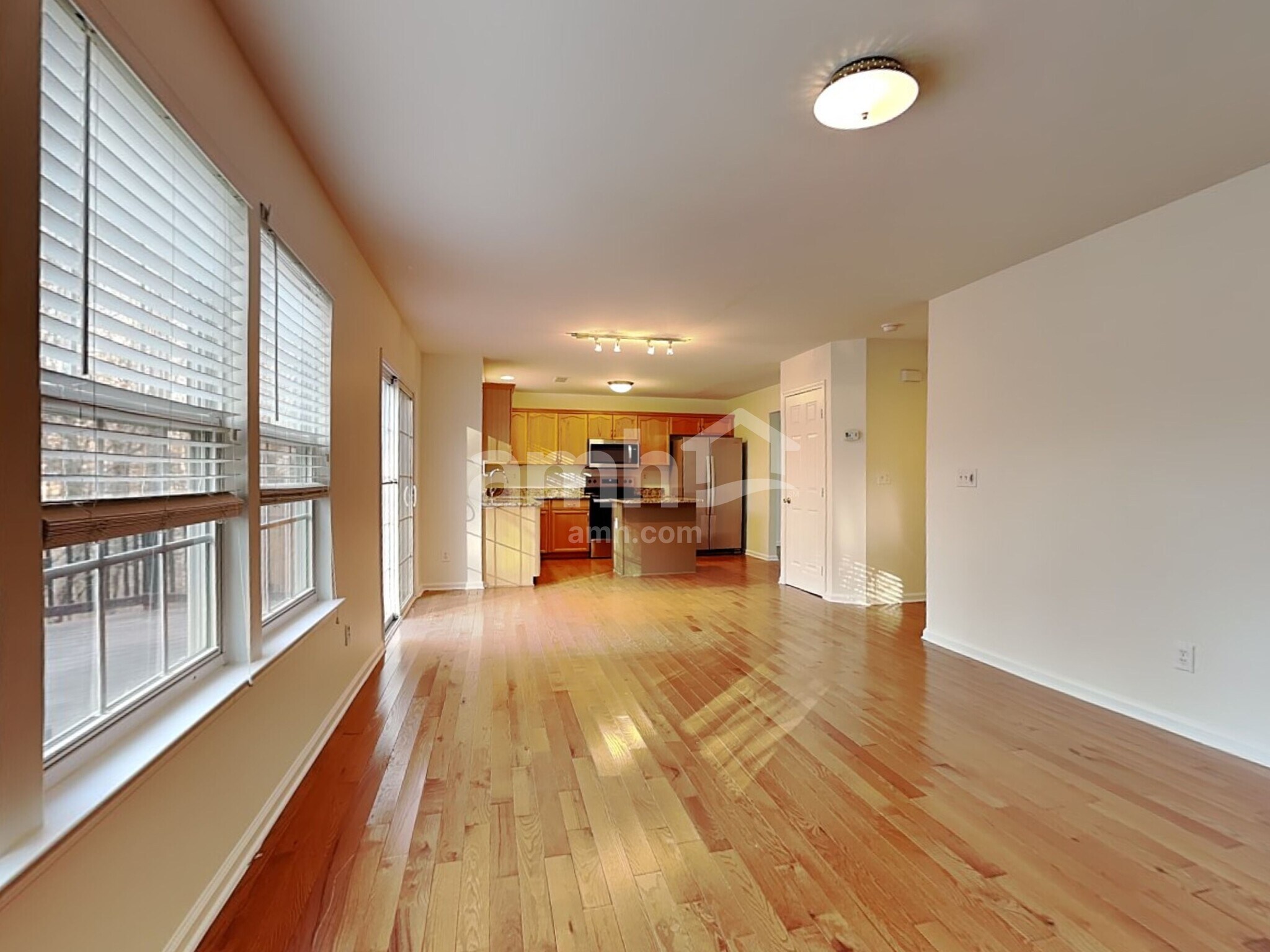 Building Photo - 13724 Bluffton Ct