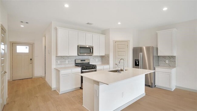 Building Photo - 29819 Ousel Falls Ln