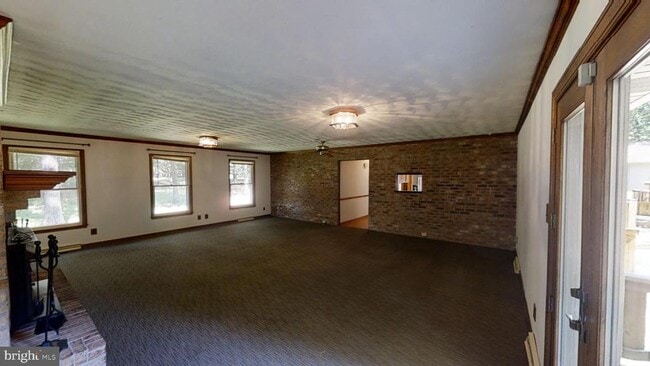 Building Photo - 3842 Stoneybrook Rd