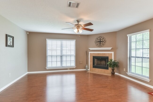 Building Photo - 1222 Mabry Mill Rd