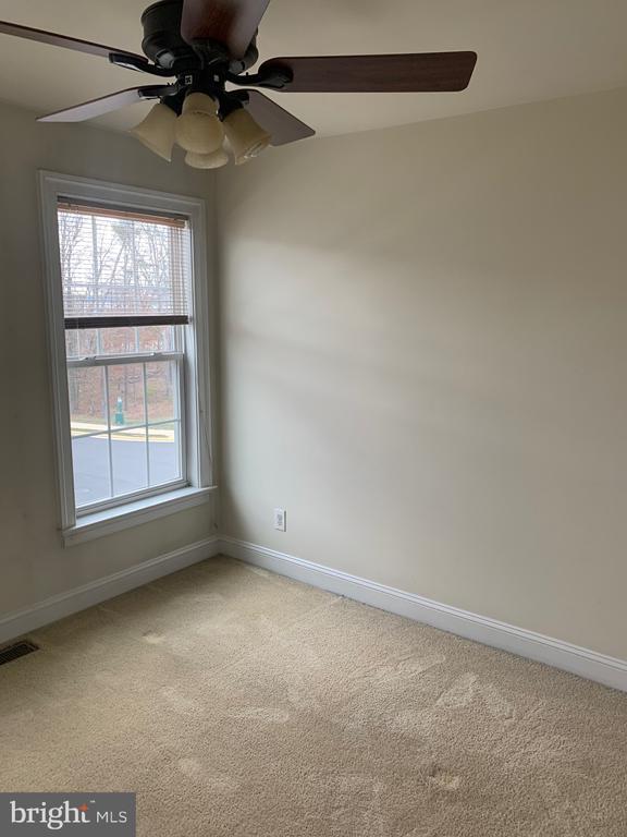 Building Photo - 43557 White Cap Terrace