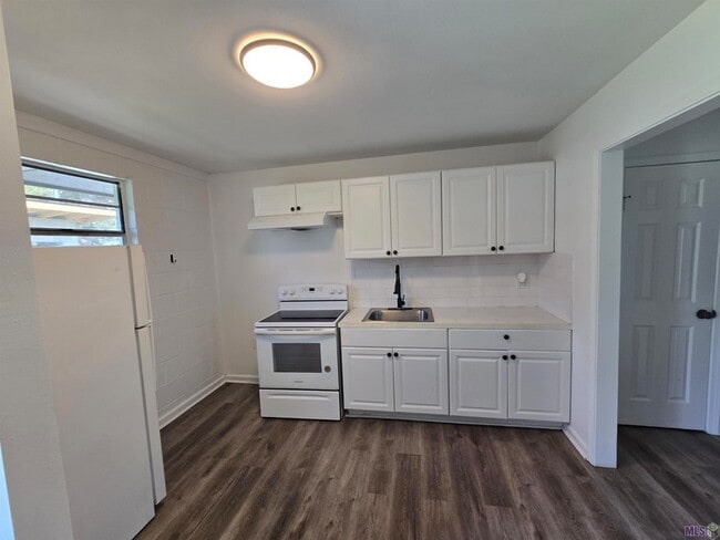 Building Photo - 3877 Cannon St