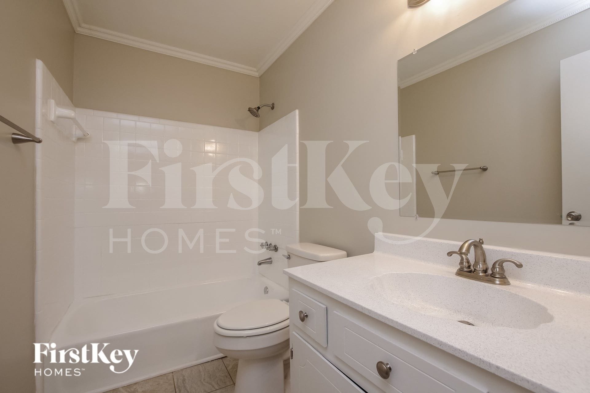 Building Photo - 1023 Lightwood Dr