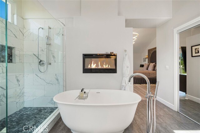 Building Photo - 14 Glastonbury Pl