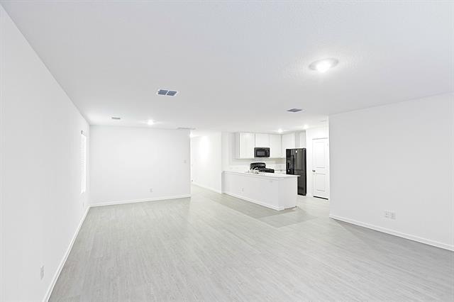 Building Photo - 1937 Ventasso Blvd