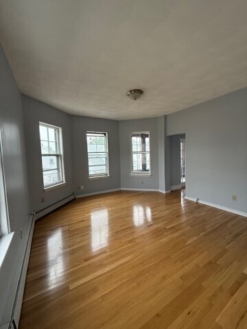 Building Photo - 35 Wolcott St
