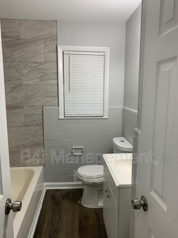 Building Photo - 4807 Gardiner Dr