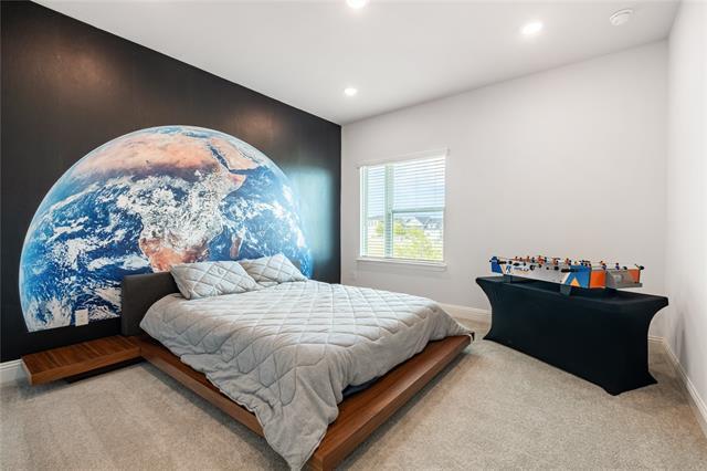 Building Photo - 2207 Santa Monica Dr