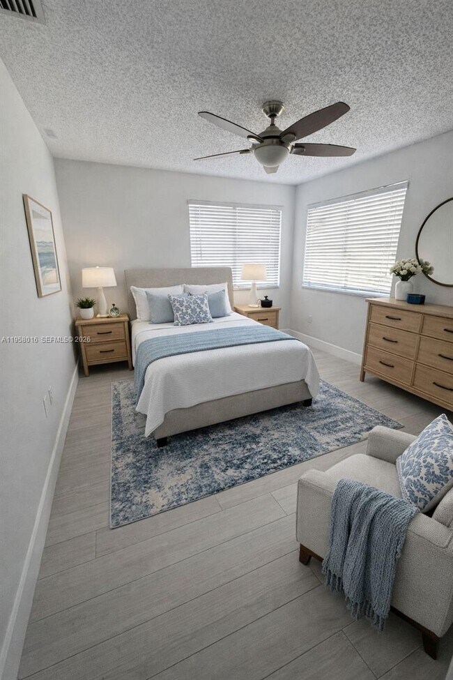 Building Photo - 10034 SW 221st St Rd