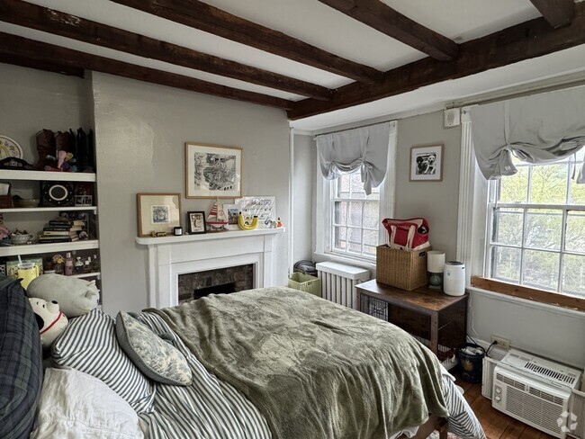 Building Photo - 9 Champney Pl