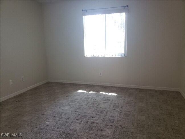 Building Photo - 240 Timber Lake Cir