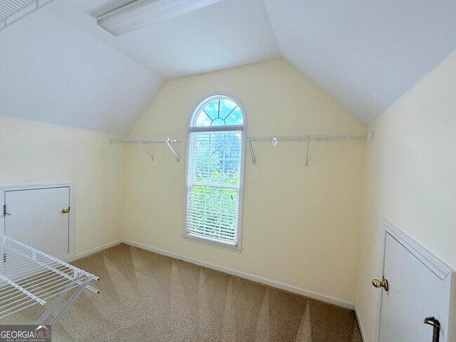 Building Photo - 3753 Baccurate Way