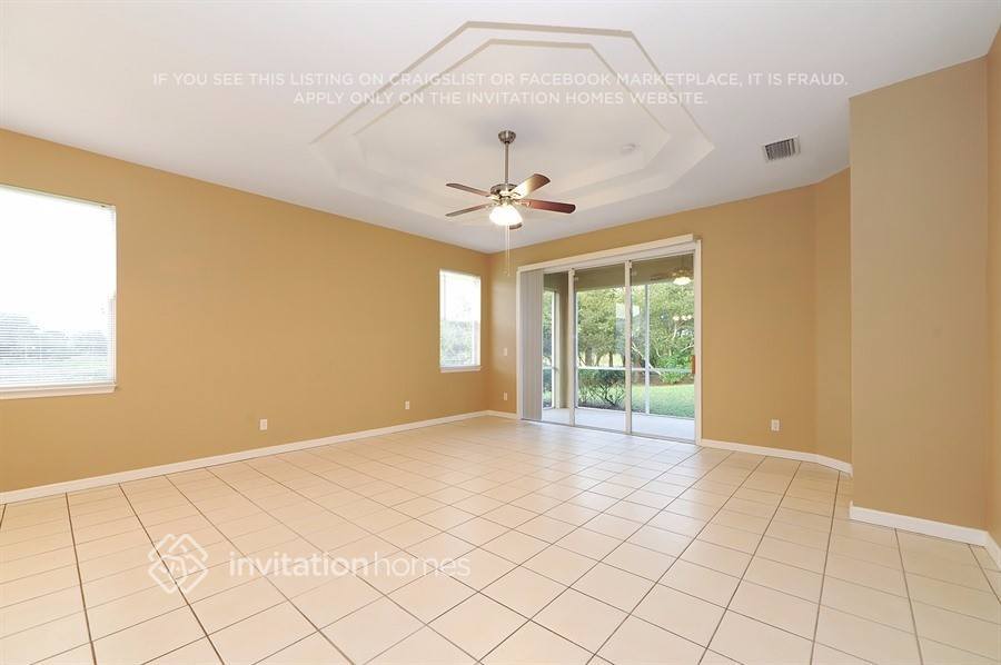 Building Photo - 5015 Lakehurst Ct