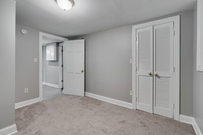 Building Photo - Historic Charm Meets Modern Living in the Heart of Lowry Hill