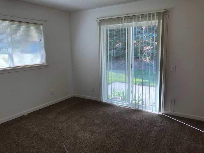 Building Photo - 3551 Ewartsville Rd