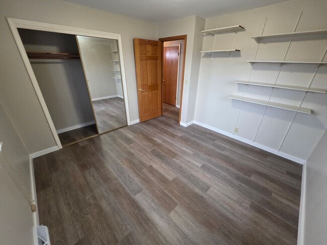 Building Photo - 1505/1507 Harding Ave