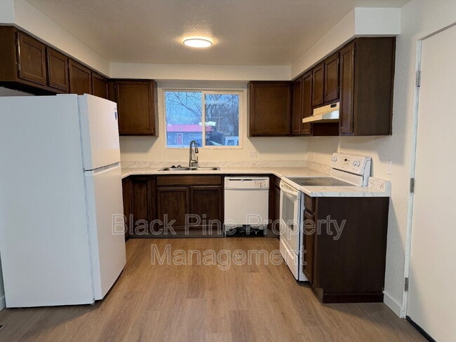 Building Photo - 1939 S Owyhee St