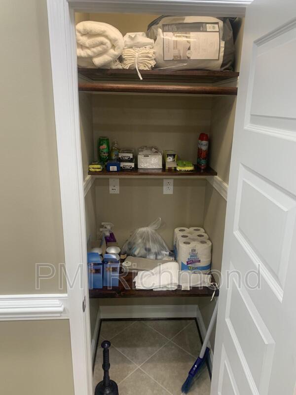 Building Photo - 2106 Cedar St