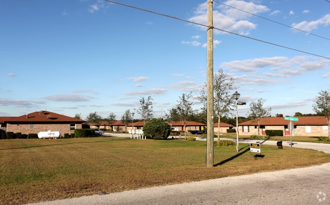 Building Photo - Julian Hills Apartments
