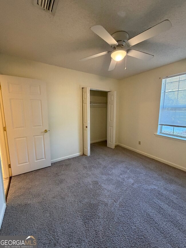 Building Photo - 444 Admiral's Walk Dr