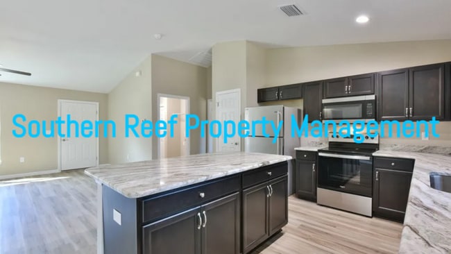 Building Photo - 611 NW 66th Pl