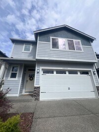 Building Photo - Great Silverdale house in a great location!