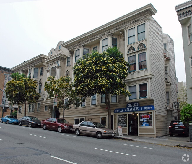 Building Photo - 1201 Pine