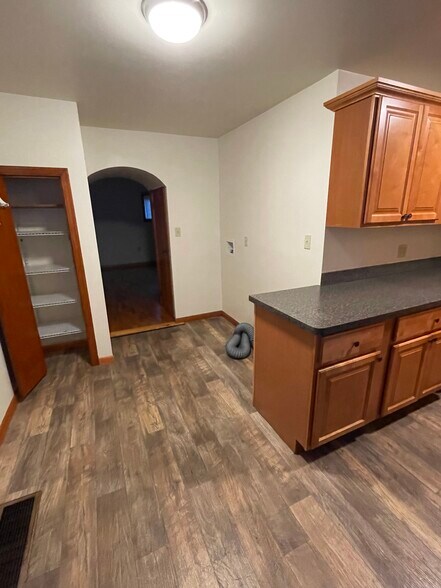 Building Photo - 1234 Isabella St