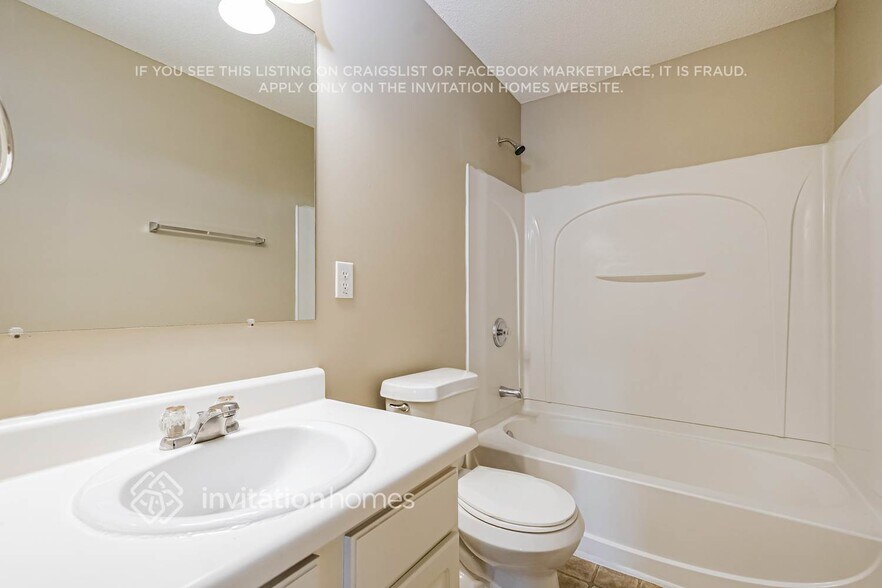 Building Photo - 407 Windstone Trail