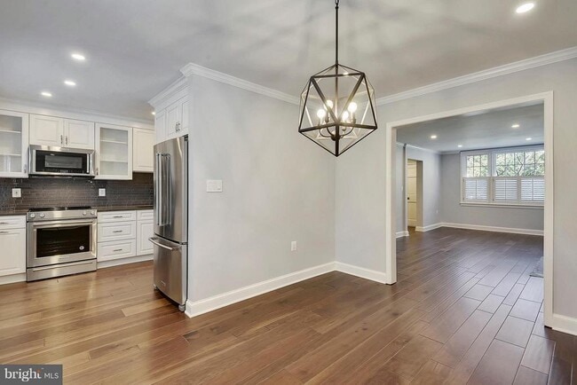 Building Photo - 6317 Olde Towne Ct