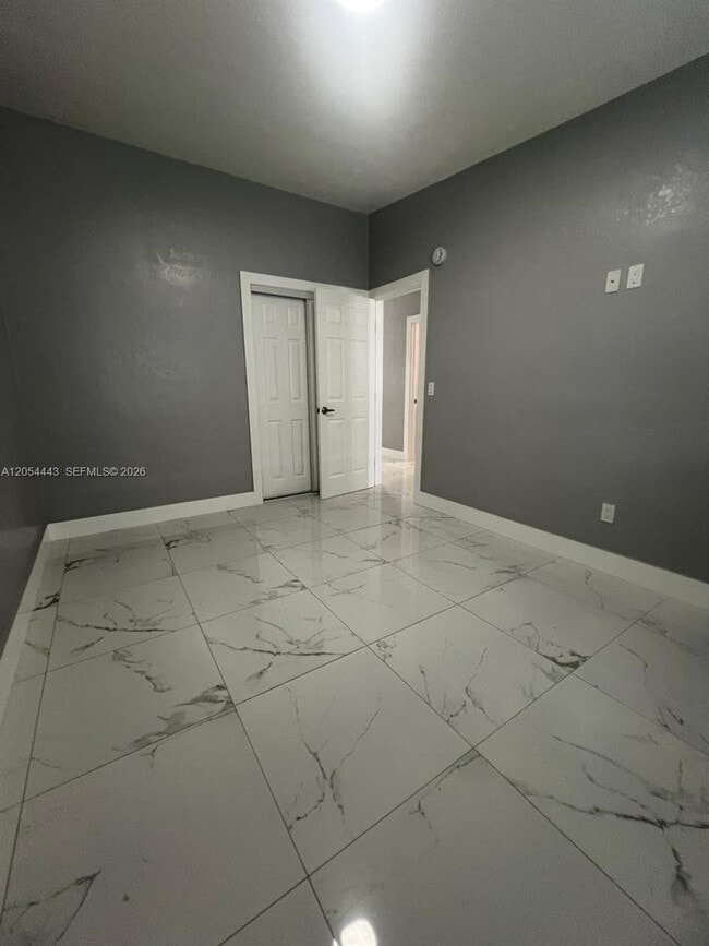 Building Photo - 2081 NW 30th St