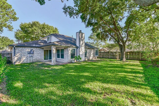 Building Photo - 22630 Round Valley Dr