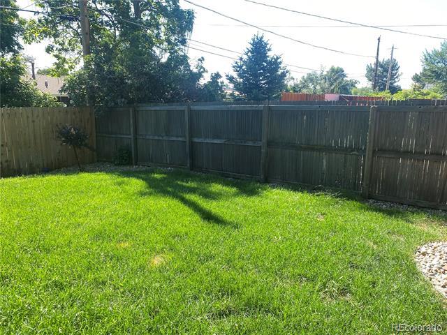 Building Photo - 1884 S Reed Ct