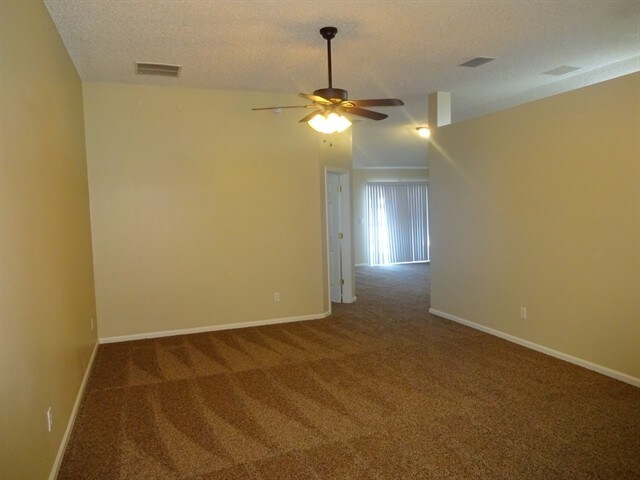 Building Photo - 3480 Waterford Oaks Dr
