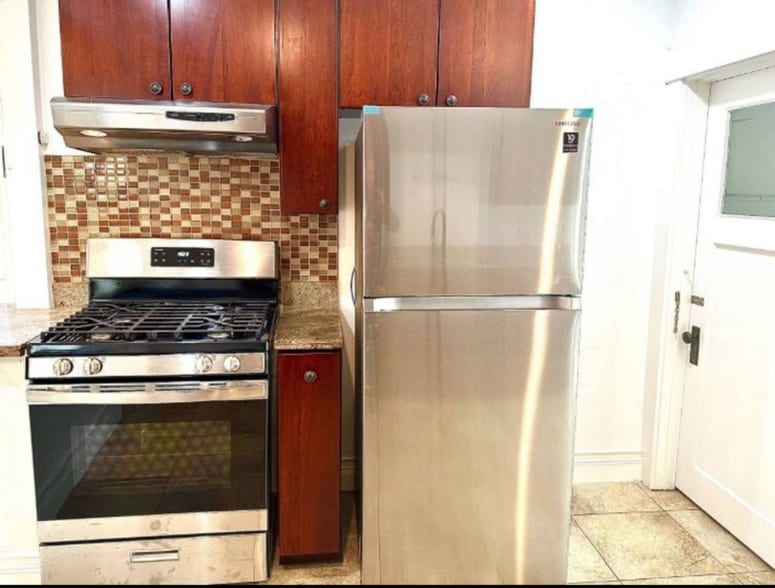 Building Photo - 5930 Orchard Ave