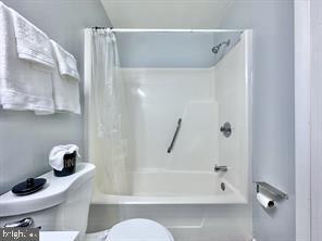 Building Photo - 16719 Huron St