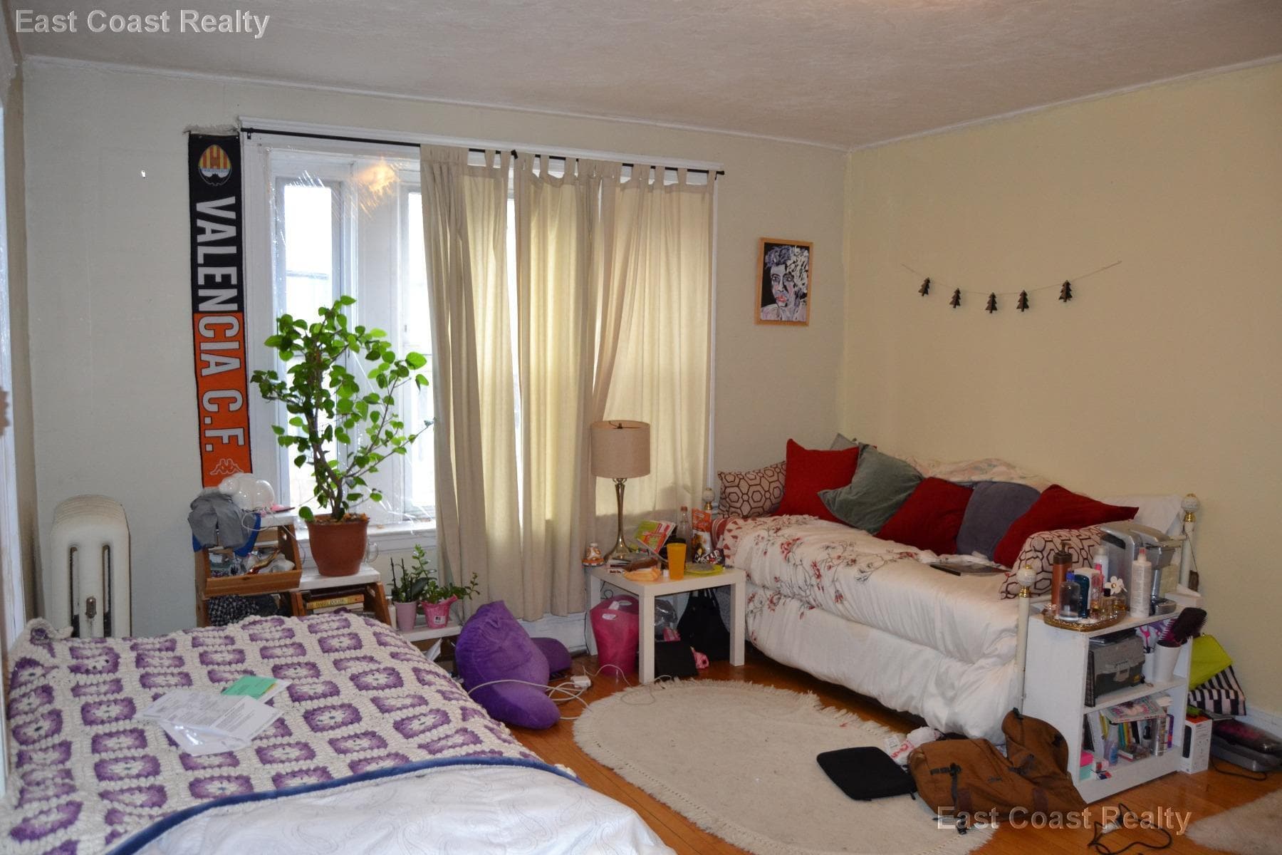 Building Photo - 90 Cypress St