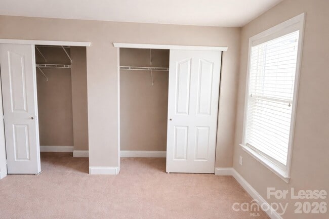 Building Photo - 116 Morning Mist Ln