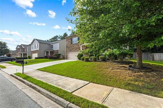 Building Photo - 407 Aviary Ln
