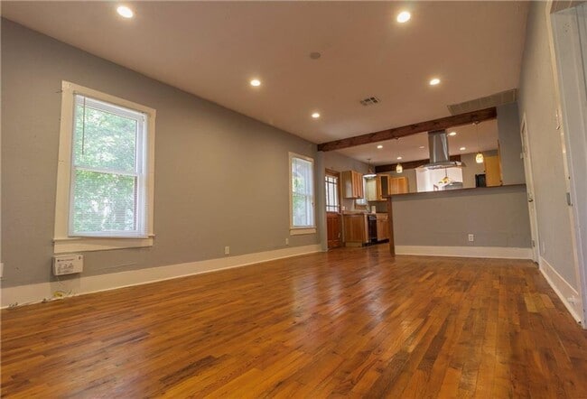 Building Photo - 4517 Avenue F