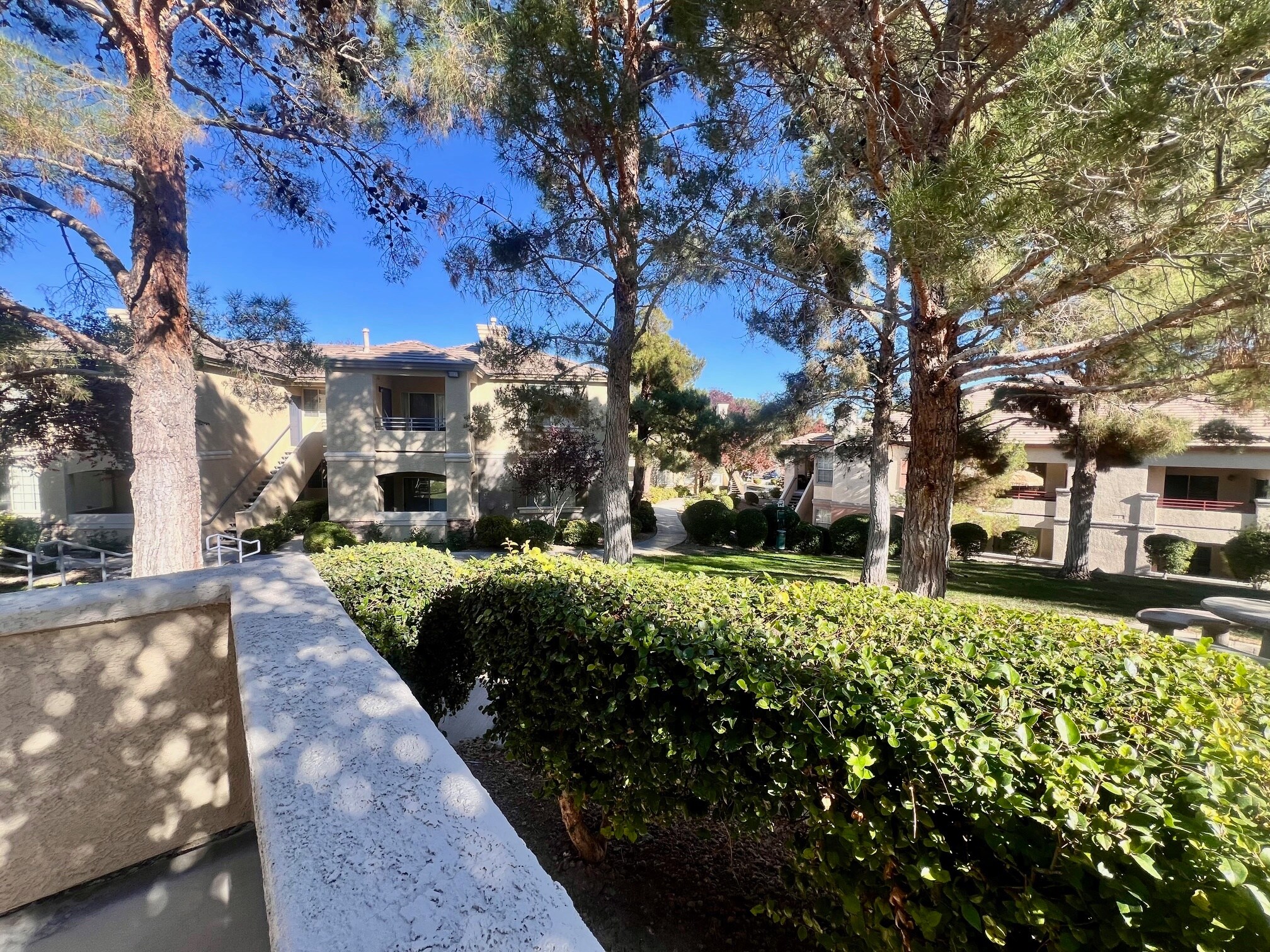 Building Photo - 1604 Queen Victoria St