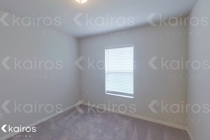 Building Photo - 1233 Huntington St