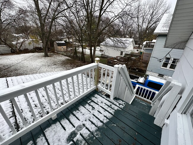 Back deck - 606 W 5th St