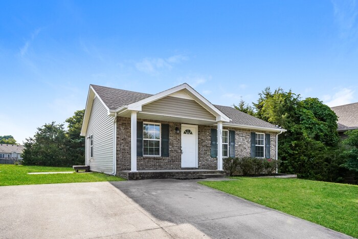 Building Photo - 2817 Russet Ridge Dr