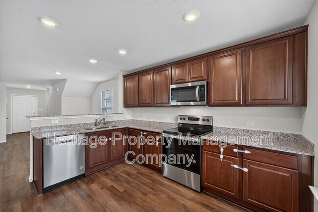 Building Photo - 6326 Willow Point Blvd