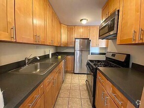 Building Photo - 3 bedroom in New York NY 10027