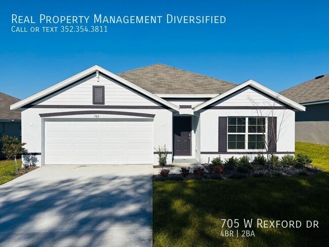 Building Photo - 705 W Rexford Dr