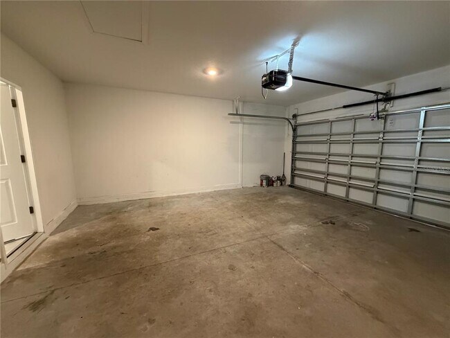 Building Photo - 2331 Burney Fls Ln