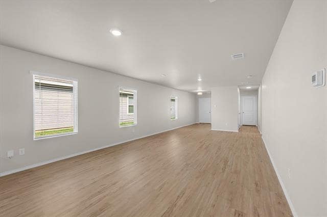 Building Photo - 1412 Silver Oak Ln