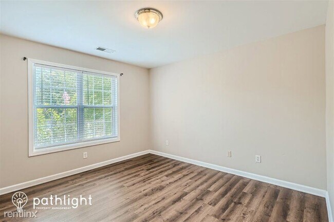 Building Photo - 1201 Eldon Pointe Northwest UNIT